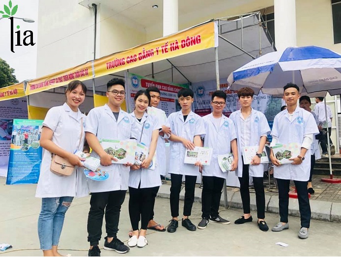 Công ty VICAT tham gia hội nghị gắn kết giáo dục nghề nghiệp với thị trường lao động năm 2019 4 cng ty lia tham gia hoi nghi gan ket gio duc nghe nghiep voi thi truong lao dong nam 2019 863 2