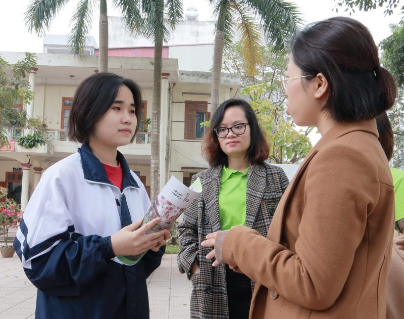 Làm gì sau khi tốt nghiệp cấp 3: Hội thảo hướng nghiệp tại huyện Chương Mỹ, Hà Nội 4 IMG 6960 scaled e1609141524201