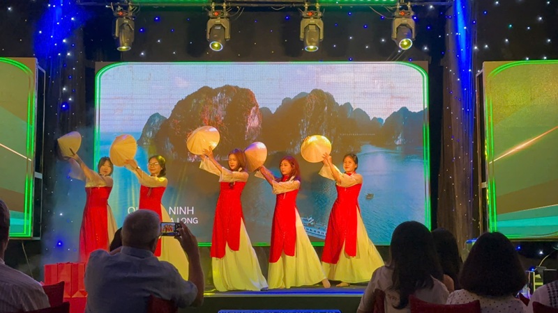 Teambuilding & Gala Dinner cùng học viên VICAT TP.HCM: Hành trình gắn kết và vinh danh tại Mũi Né, Phan Thiết 3 z7115439892799 790191e1ed99d6717c2d9c49c3a79aa2