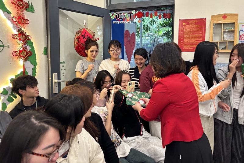 Mã đáo thành công:Bùng nổ không khí ngày đầu xuân tại Vicat 5 641764216 1533777648757536 2117867464945093919 n