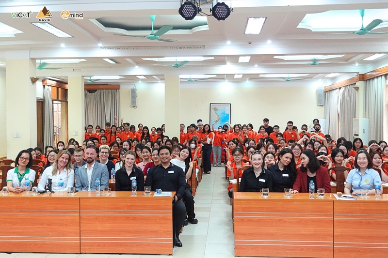 150 sinh viên điều dưỡng trường Cao đẳng Y tế Hà Nội cùng tìm hiểu về cơ hội làm điều dưỡng tại Đức thông qua dự án GAVIC - Chuyển đổi bằng điều dưỡng Đức