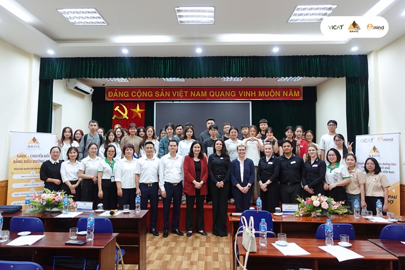 Hội thảo hướng nghiệp chương trình Chuyển đổi bằng điều dưỡng Đức tại trường Cao đẳng Y tế và Thiết bị Việt Đức